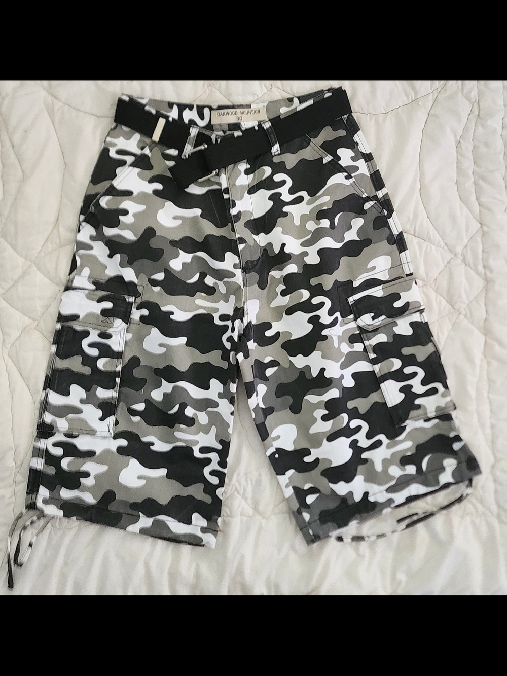 Men's Gray & Black Camo Cargo Shorts with Utility Pockets